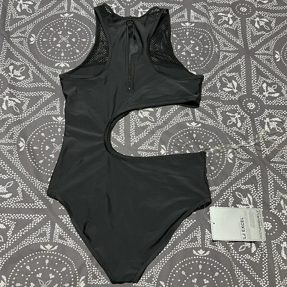 NWT LORNA JANE Talyah Active Bodysuit BLACK - Picture 4 of 6